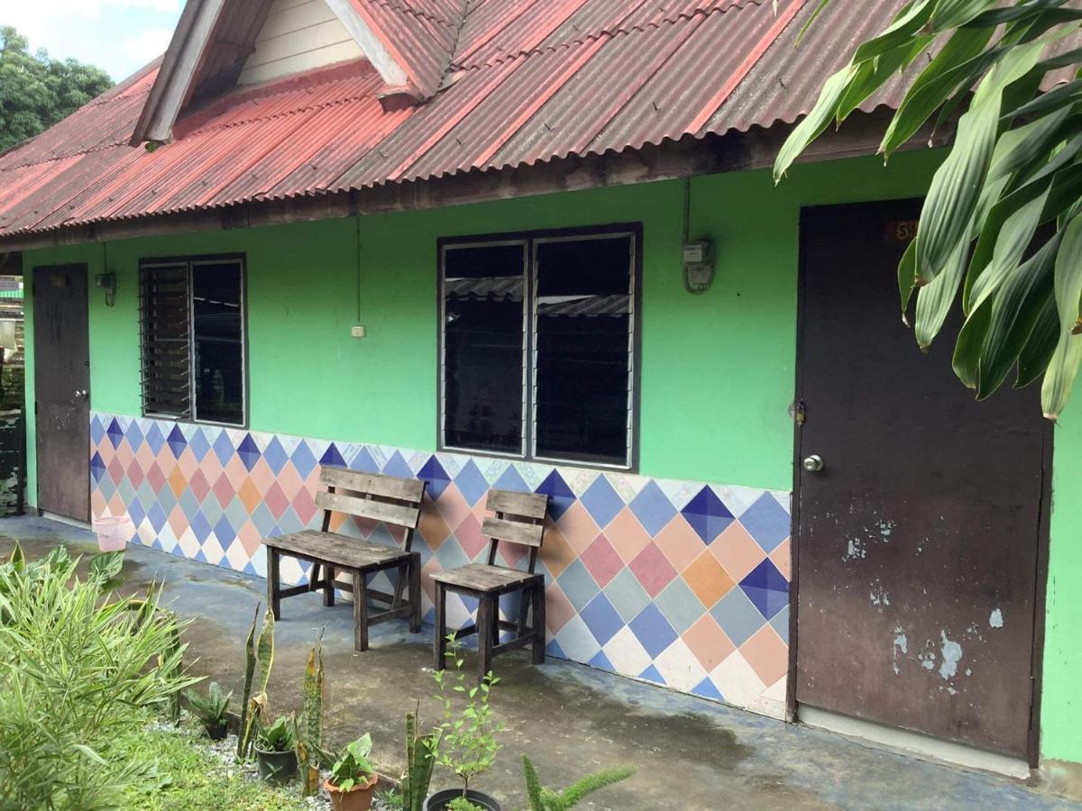 Sook Jai Guest House Chiang Rai Exterior photo